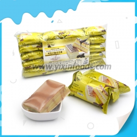 كعكة مغلفة
